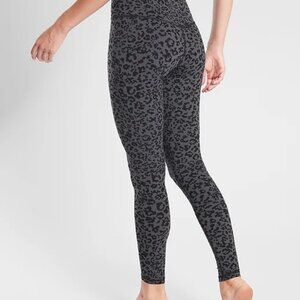 VGUC Athleta Elation High Rise Tight size small Leopard Print